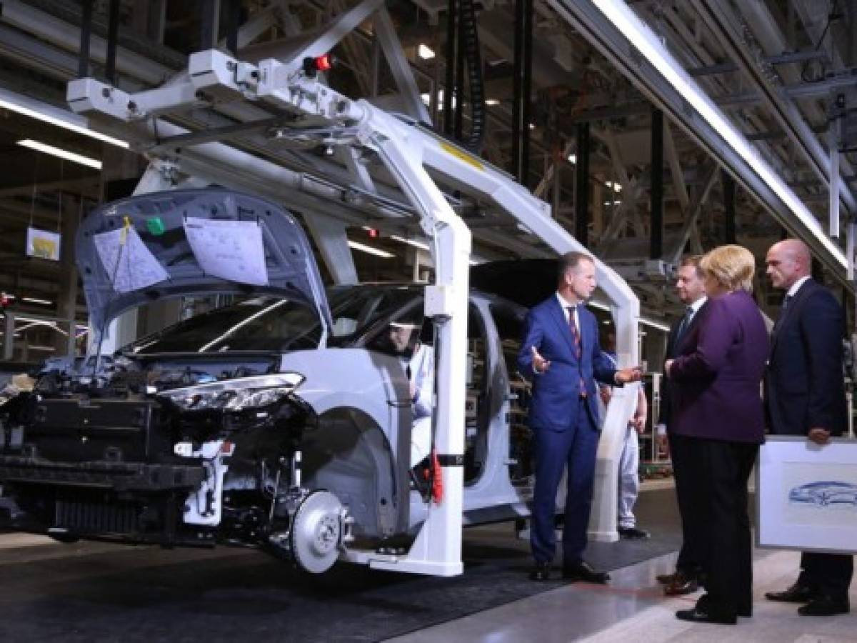 Producción de automóviles en Alemania cae a su nivel más bajo en 22 años
