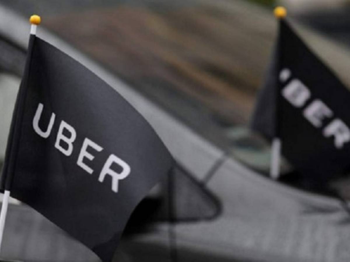 Uber espiaba a la policía para burlar sus controles
