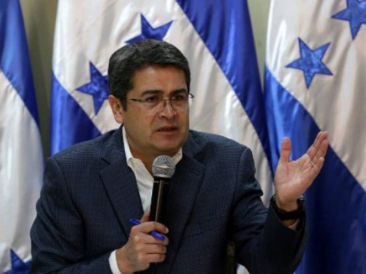 Honduras: Presidente Hernández acusa a oposición de aliarse con las pandillas