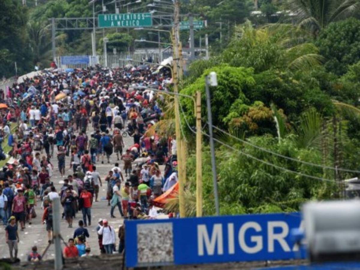 La caravana de migrantes hondureños logra entrar a México