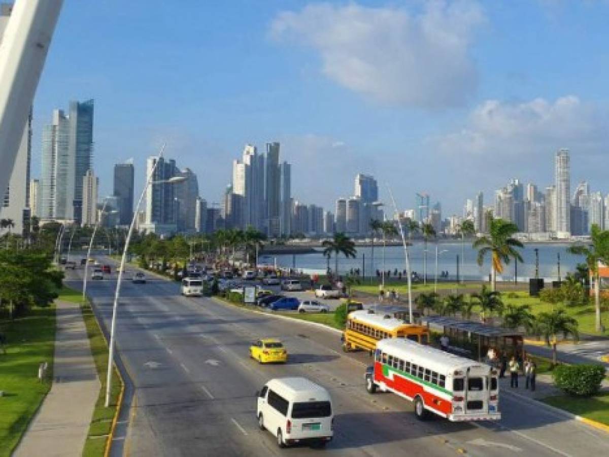 Panamá: Gobierno y banca urgen penalizar fraude fiscal para evitar sanciones