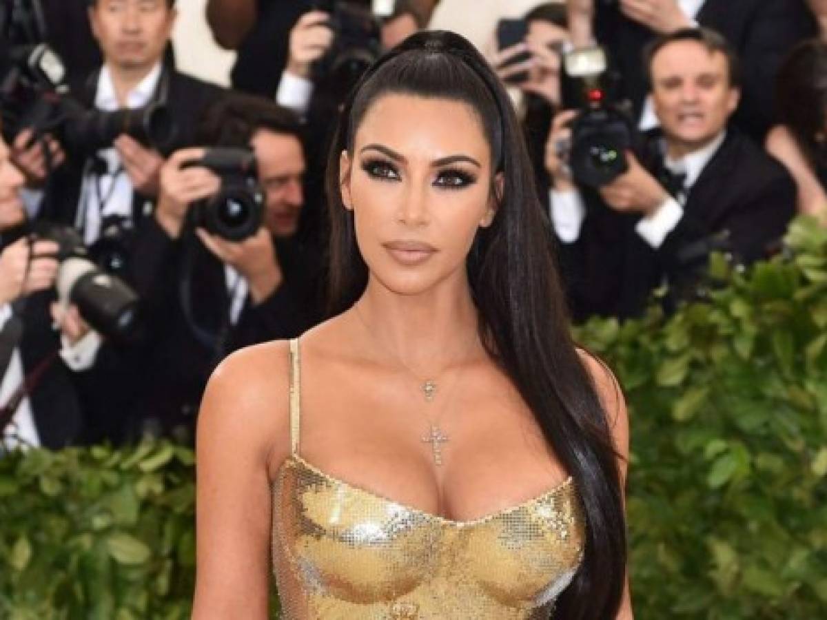 Kim Kardashian y Floyd Mayweather demandados por supuesta estafa con criptomonedas