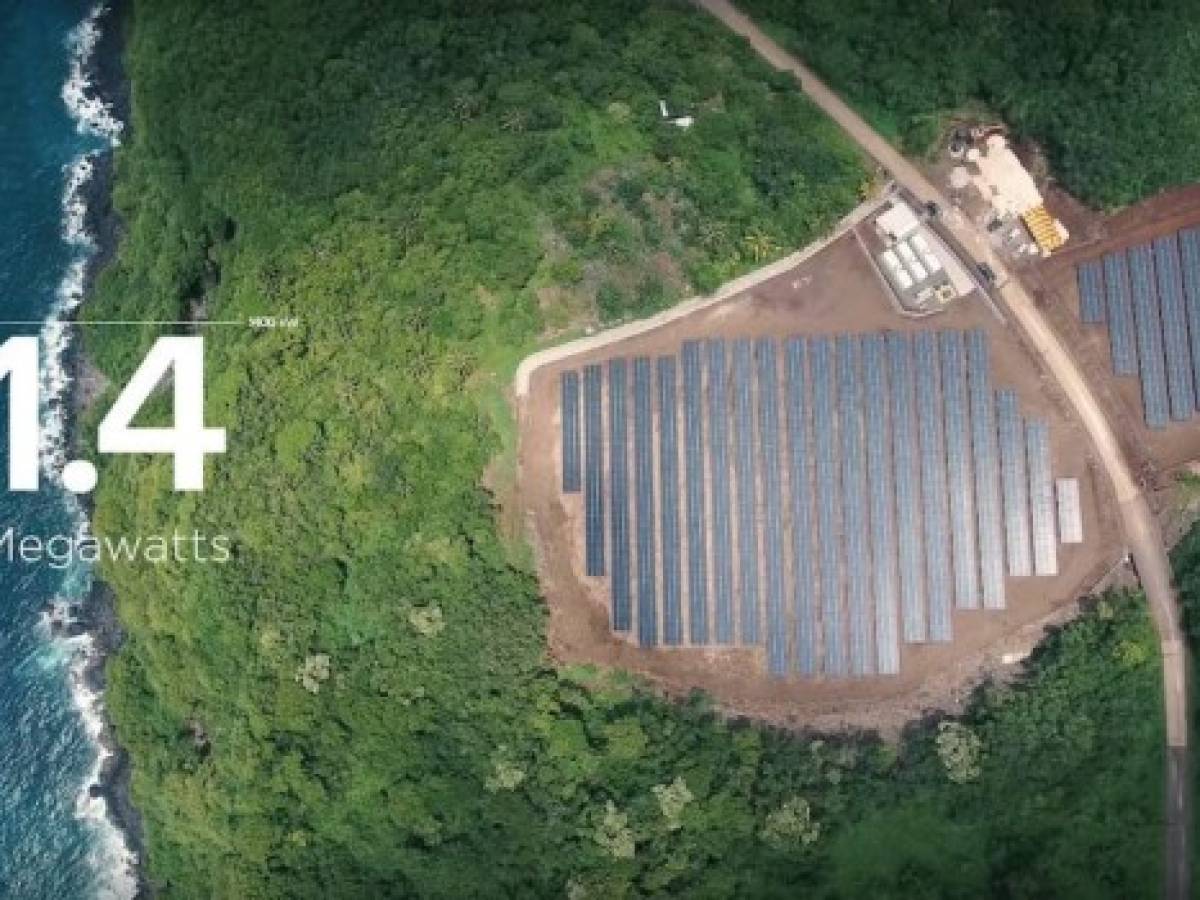 Tesla ofrece electricidad a isla de Samoa