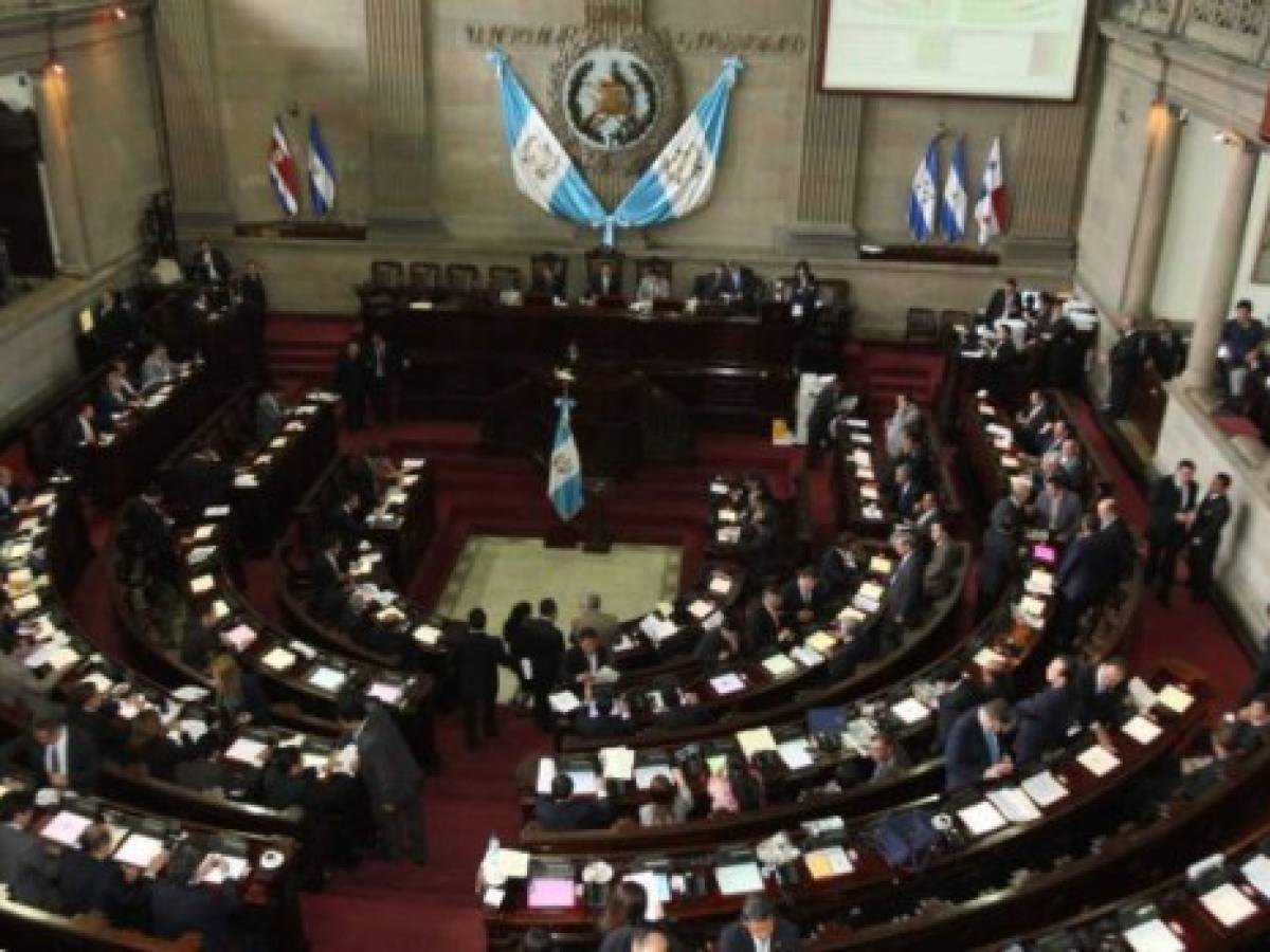 Guatemala: Nuevo caso de corrupción golpea a siete partidos