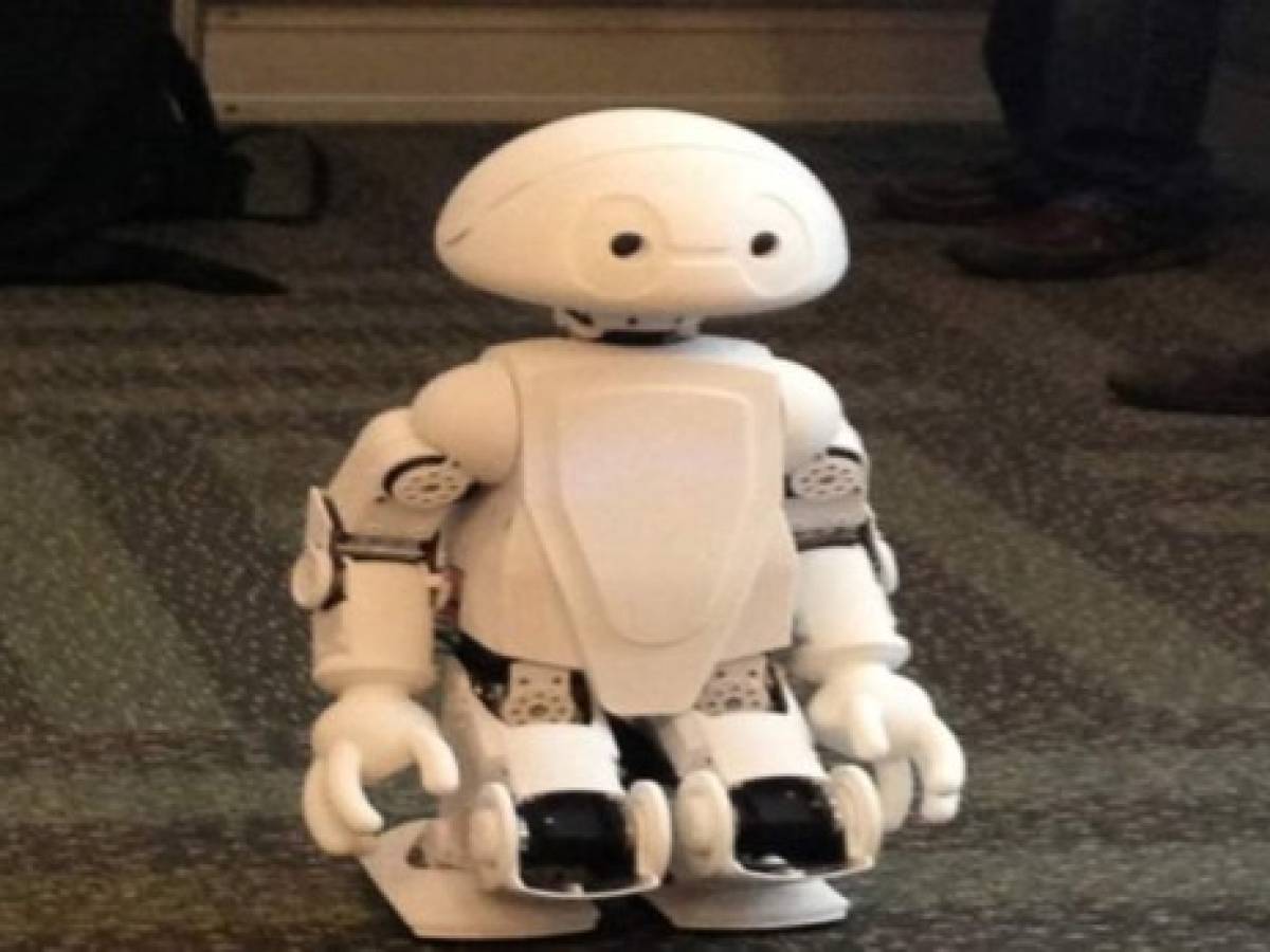 Intel lanza primer robot de consumo masivo