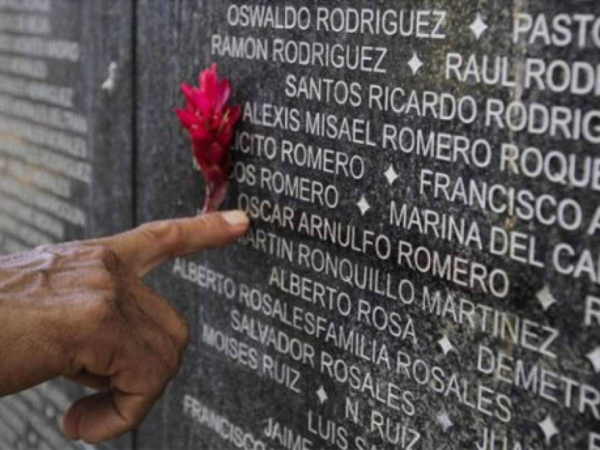 Iglesia salvadoreña pide justicia sin cárcel para crímenes de guerra