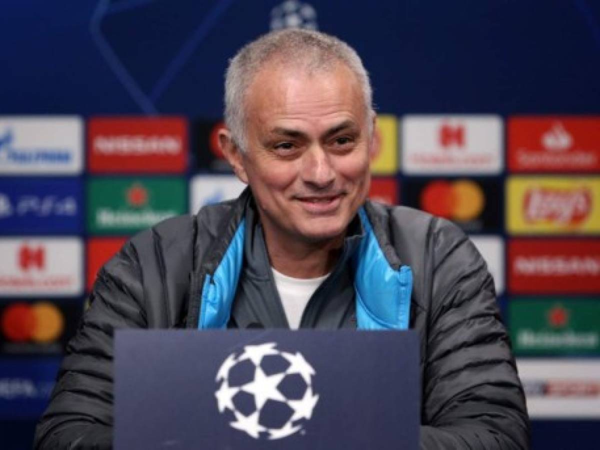 Reanudar el fútbol sería ‘bueno para todos’, considera Mourinho