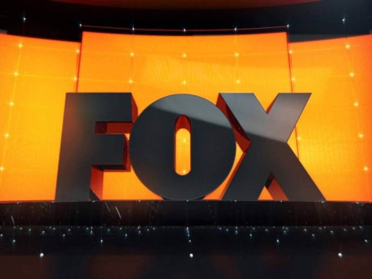 Comcast corre contra el reloj en su puja por Fox