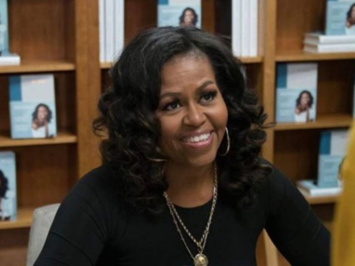 Michelle Obama gana su primer Grammy por ‘Becoming’