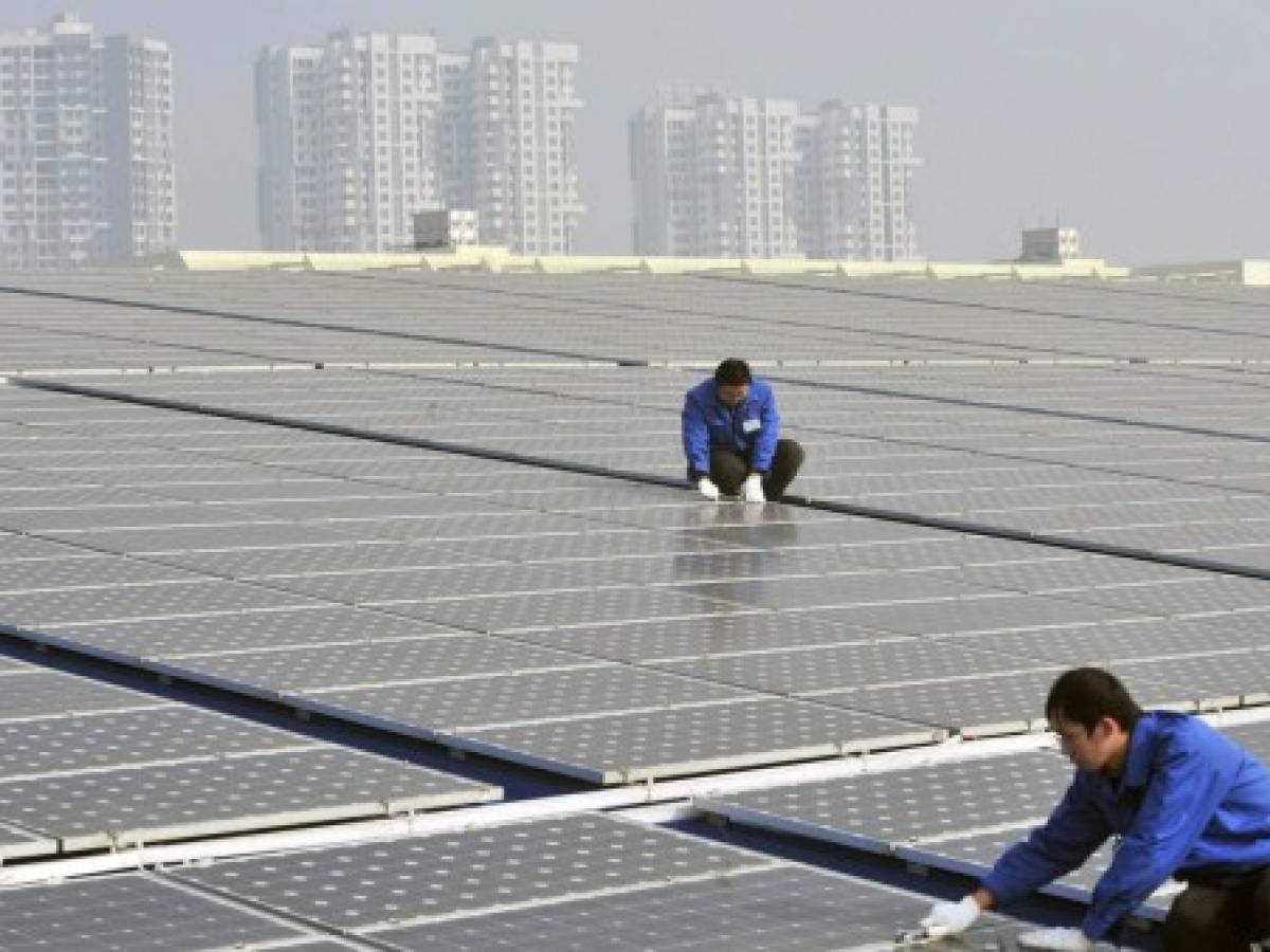 China encabeza incremento en la inversión en energía solar