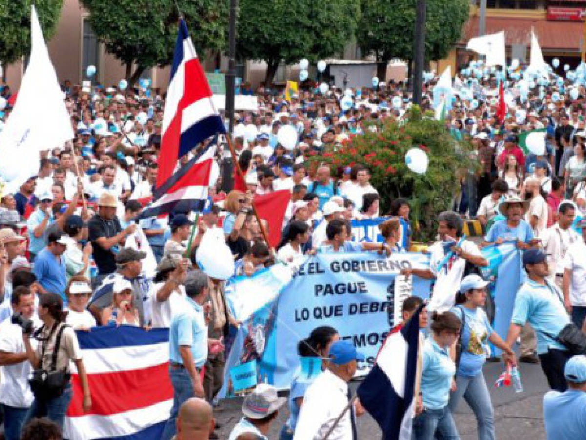 Gobierno de Costa Rica veta parcialmente reforma laboral