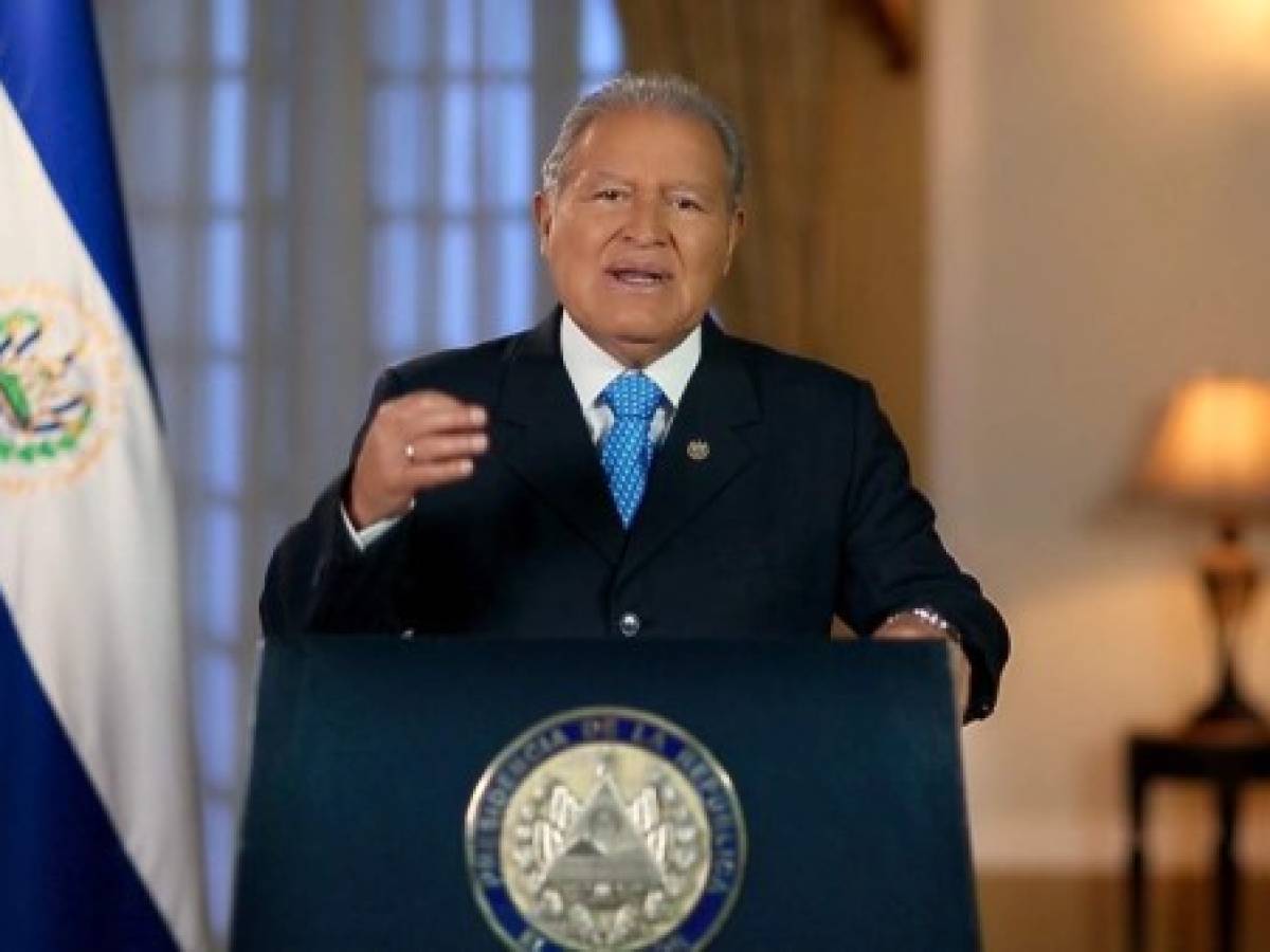 El Salvador: Sánchez Cerén decreta emergencia económica ante falta de liquidez