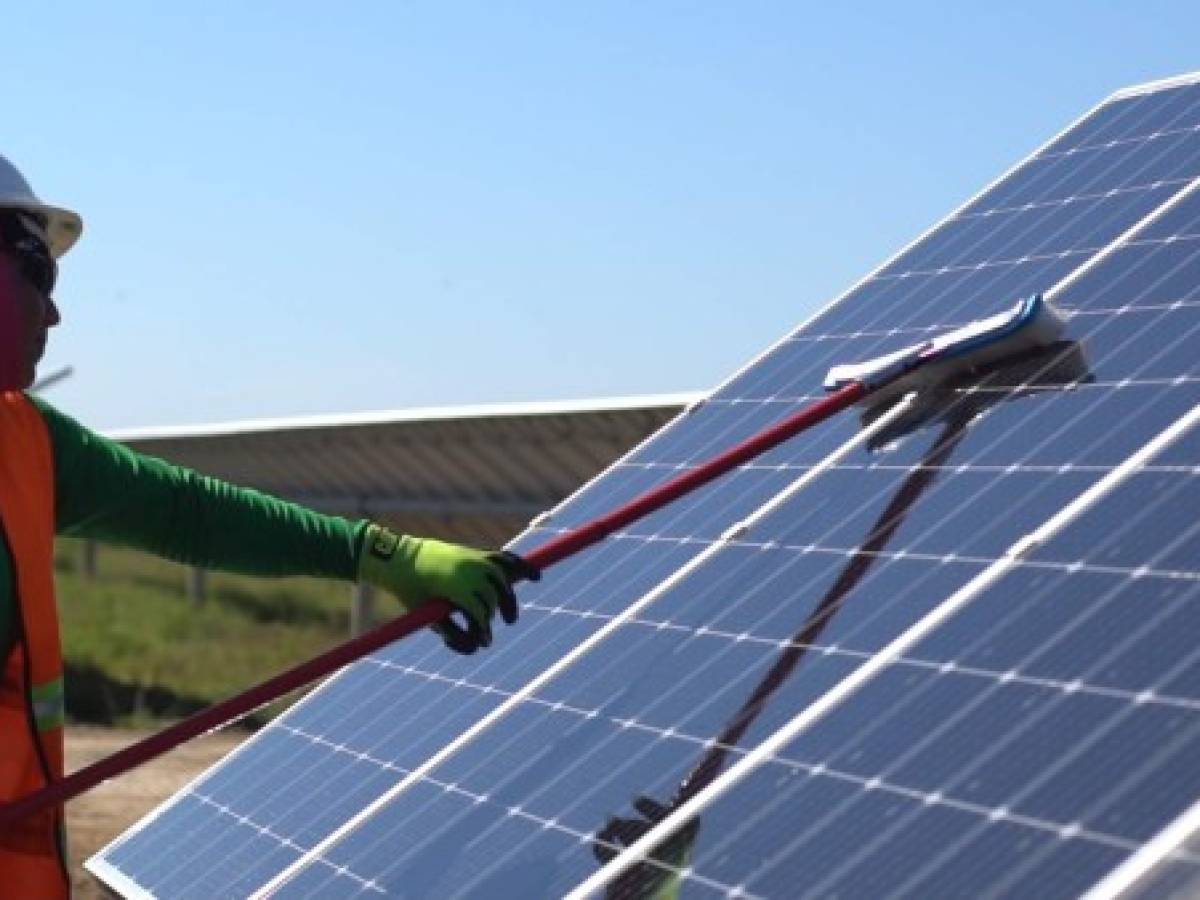 El Salvador: Neoen sobrepasa el 90% en avance de proyecto solar