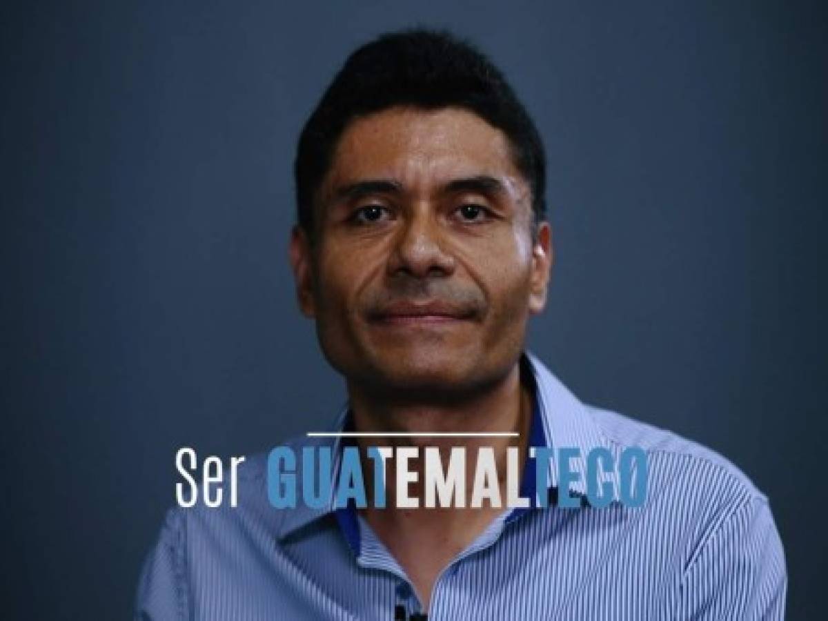 Víctor Ayerdi, el ingeniero que colideró la creación del primer satélite hecho en Guatemala
