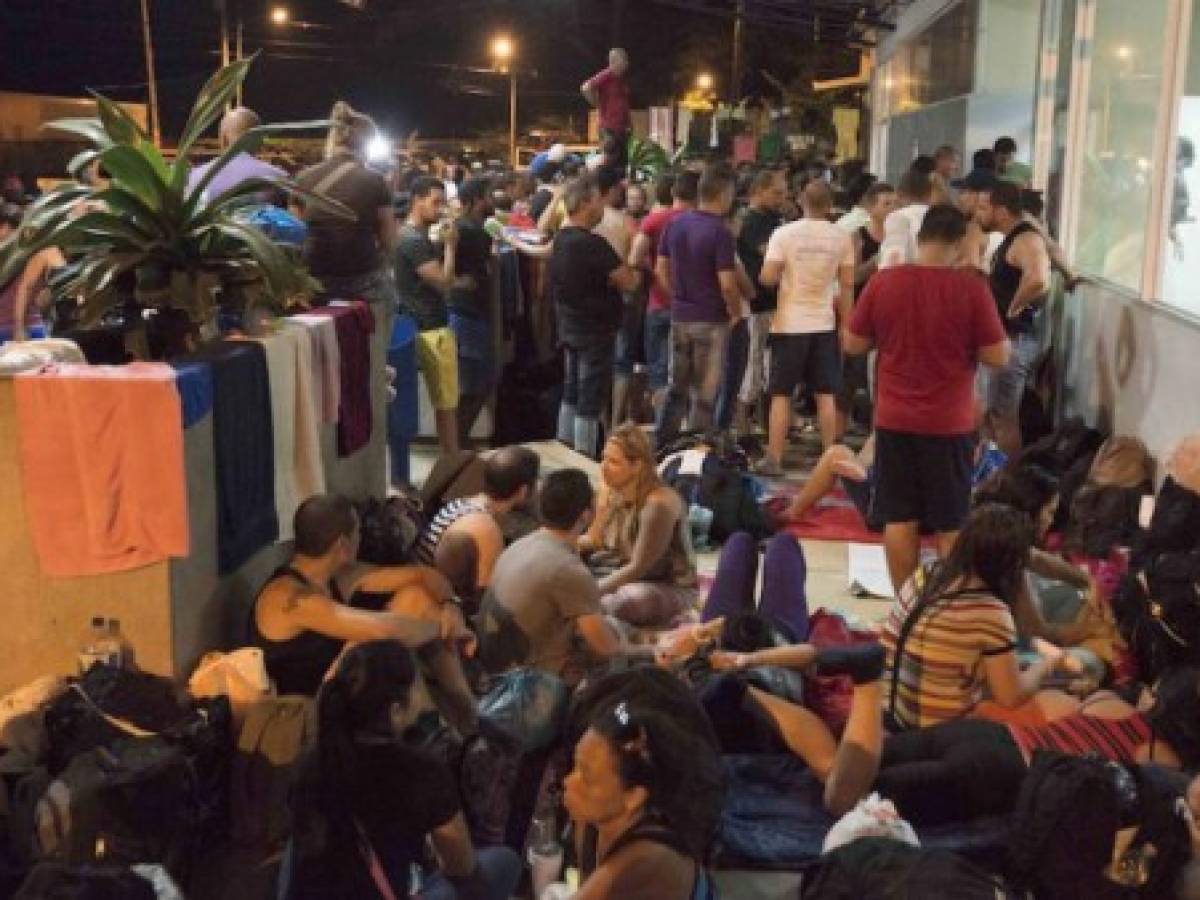 Costa Rica anuncia deportación de emigrantes que entren irregularmente