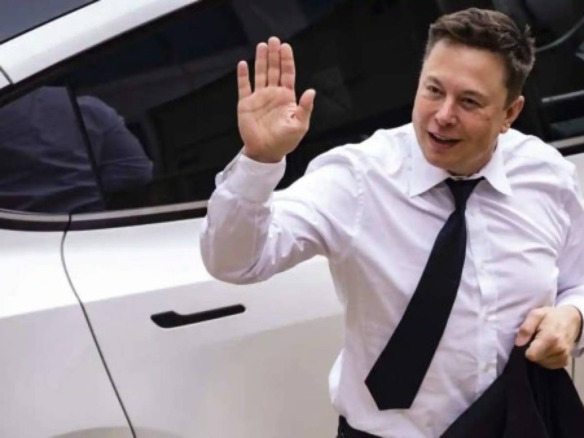 Estafadores de criptomonedas usan imagen de Elon Musk para hacer fraude
