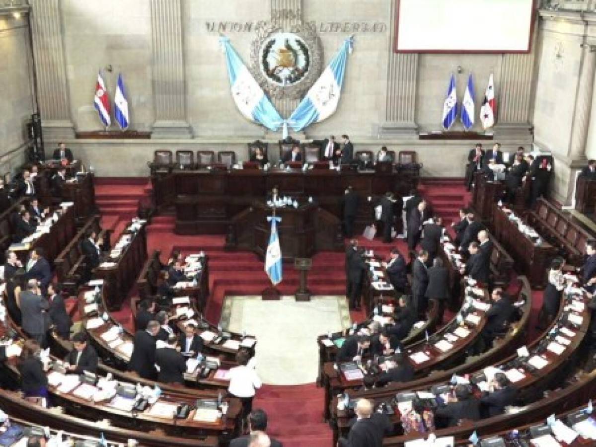Guatemala protege a políticos de acusaciones de financiamiento ilícito