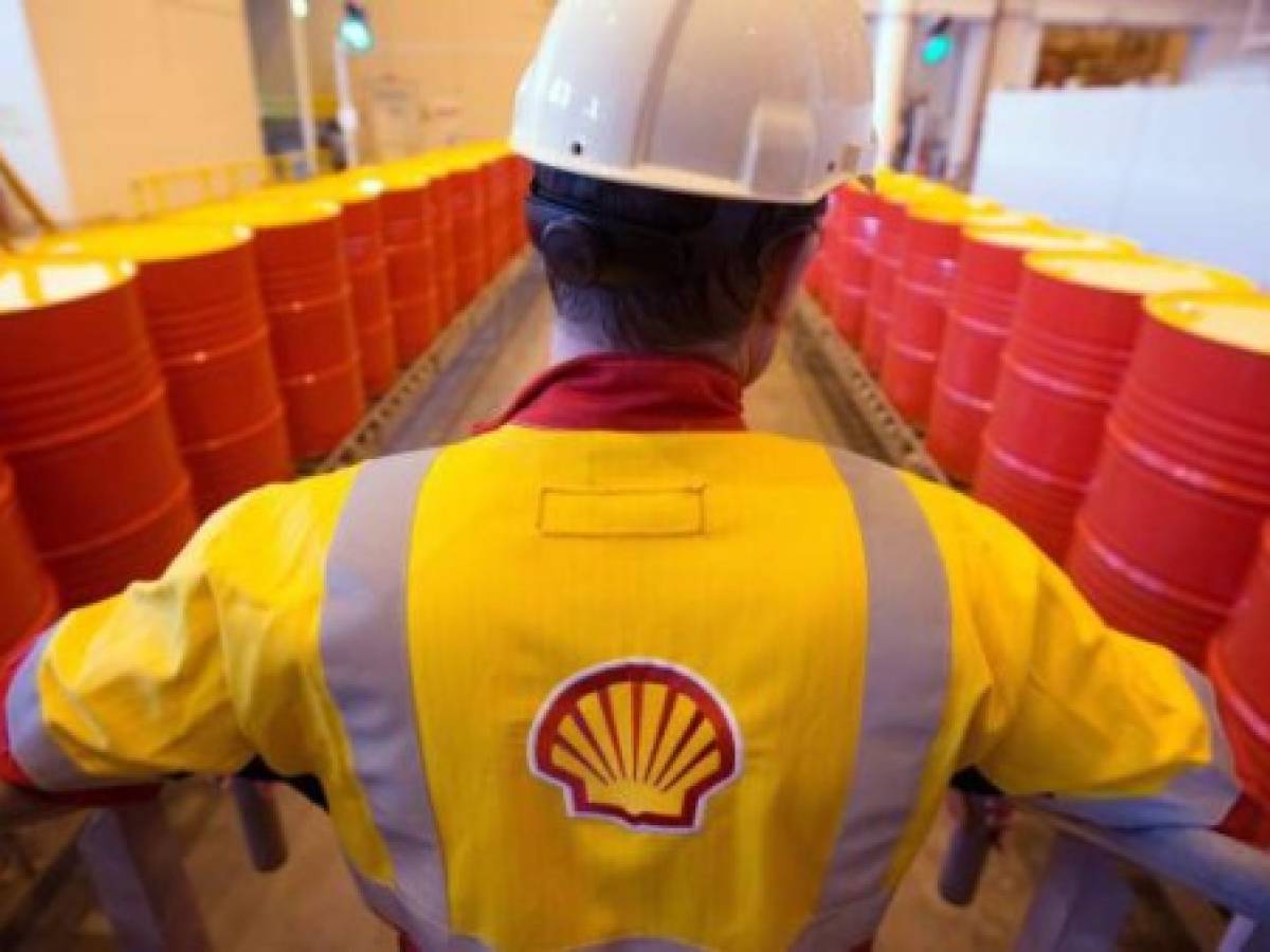Shell eliminará hasta 9.000 trabajos en reorganización por virus
