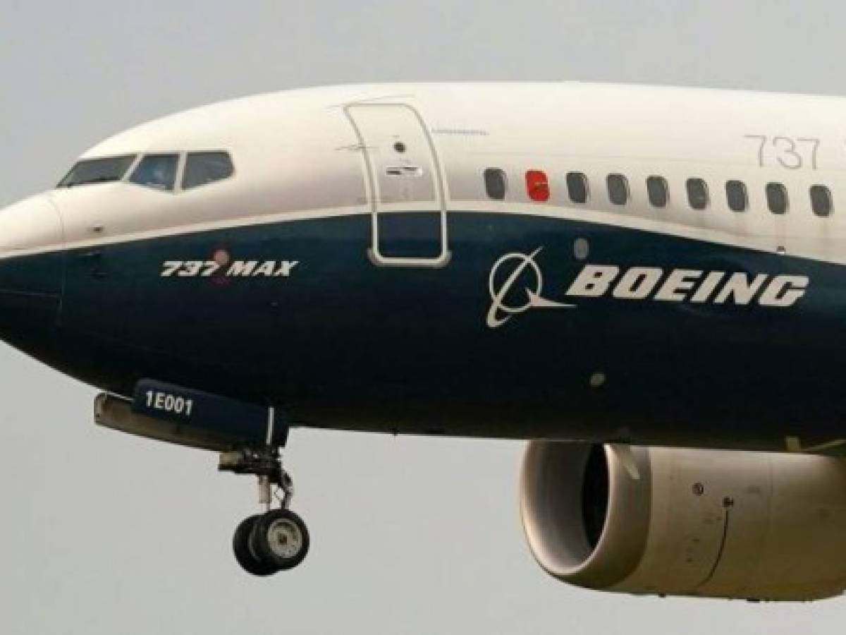 Estados Unidos autoriza al Boeing 737 MAX a volar de nuevo