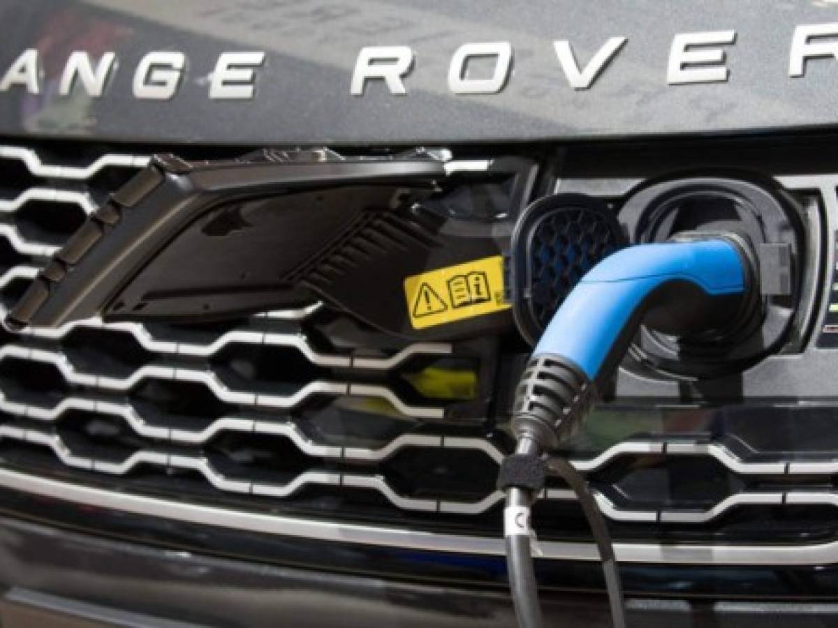BMW y Jaguar Land Rover desarrollarán autos eléctricos