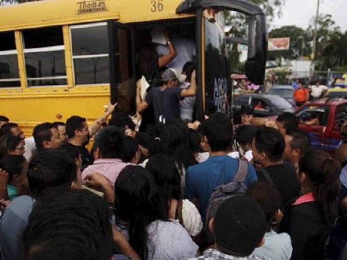 El Salvador: Transporte tiende normalizarse tras cuatro días de paro impuesto