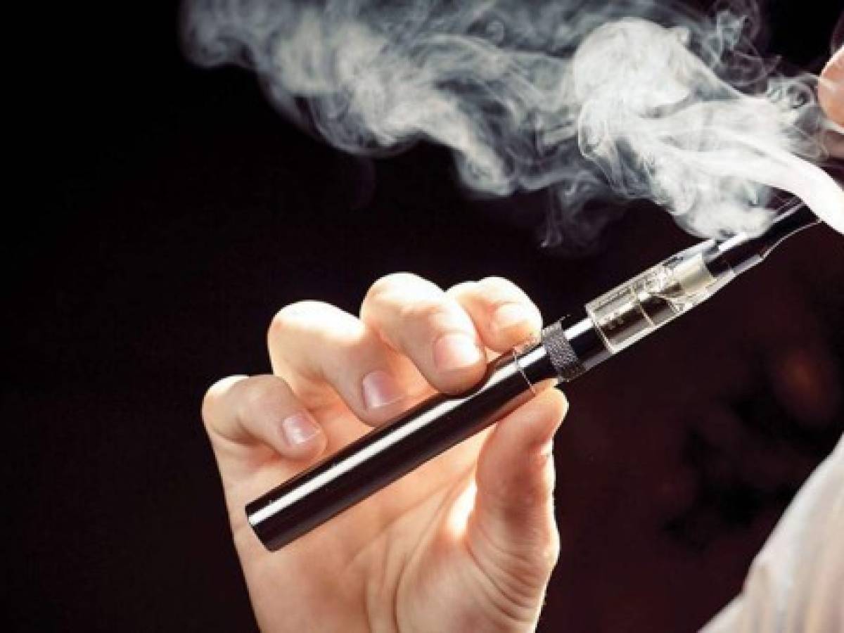 La OMS da la voz de alarma contra el e-cigarrillo y quiere una reglamentación severa