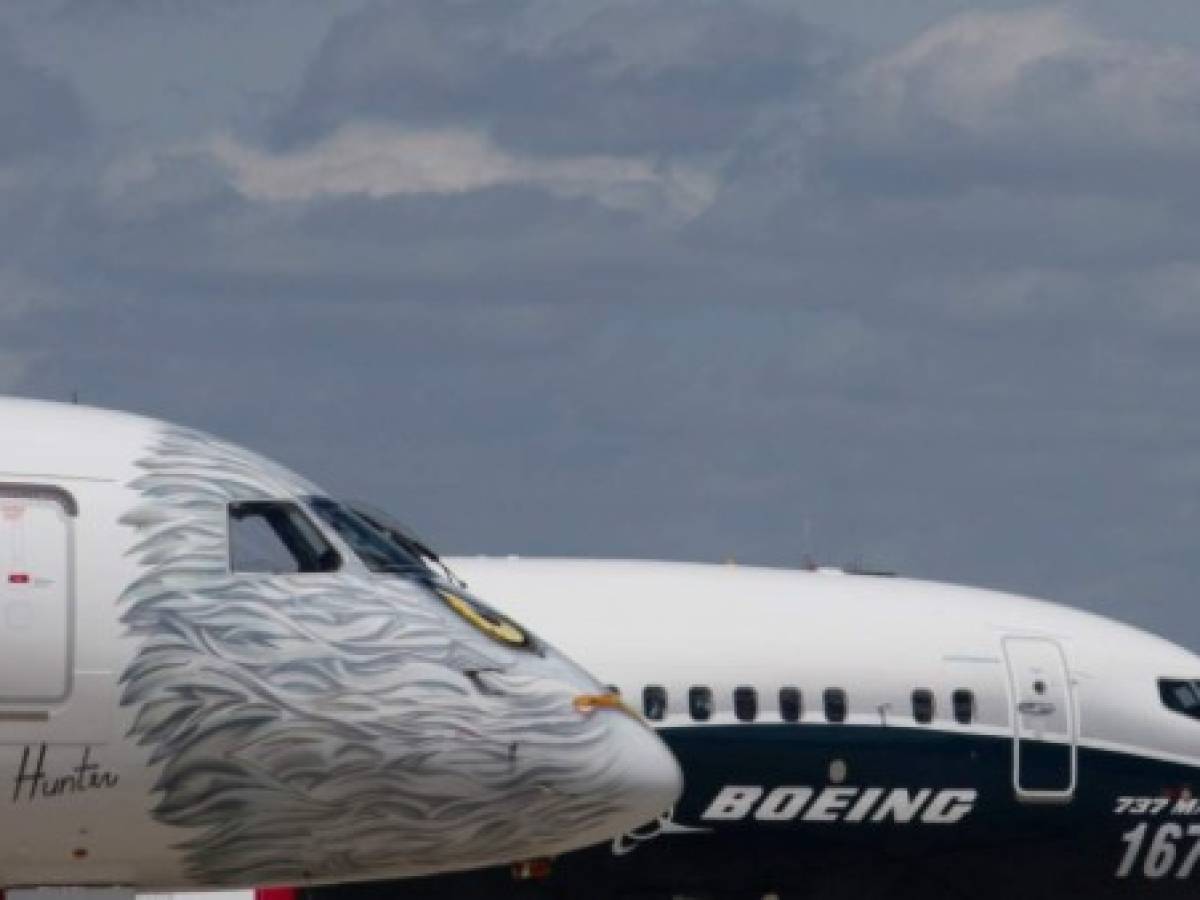 Acciones de Embraer se disparan tras anuncio de posible acuerdo con Boeing