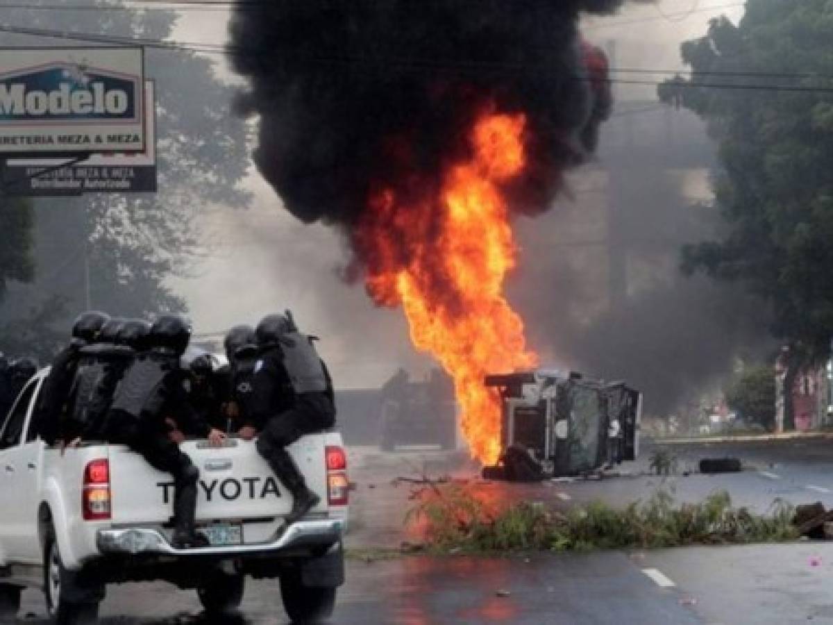 Capital de Nicaragua otra vez estremecida por la violencia en las calles