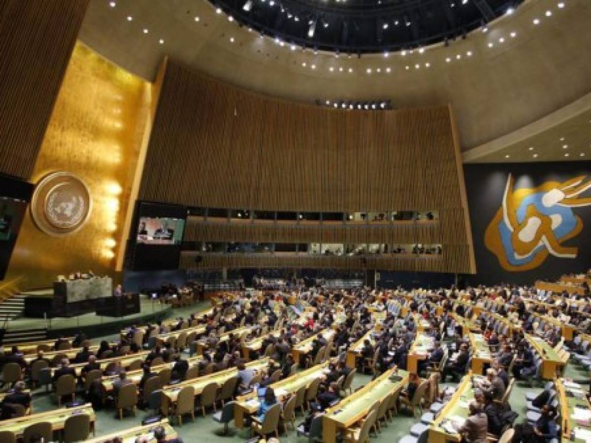 El presidente guatemalteco defiende apoyo a EEUU sobre Jerusalén en la ONU