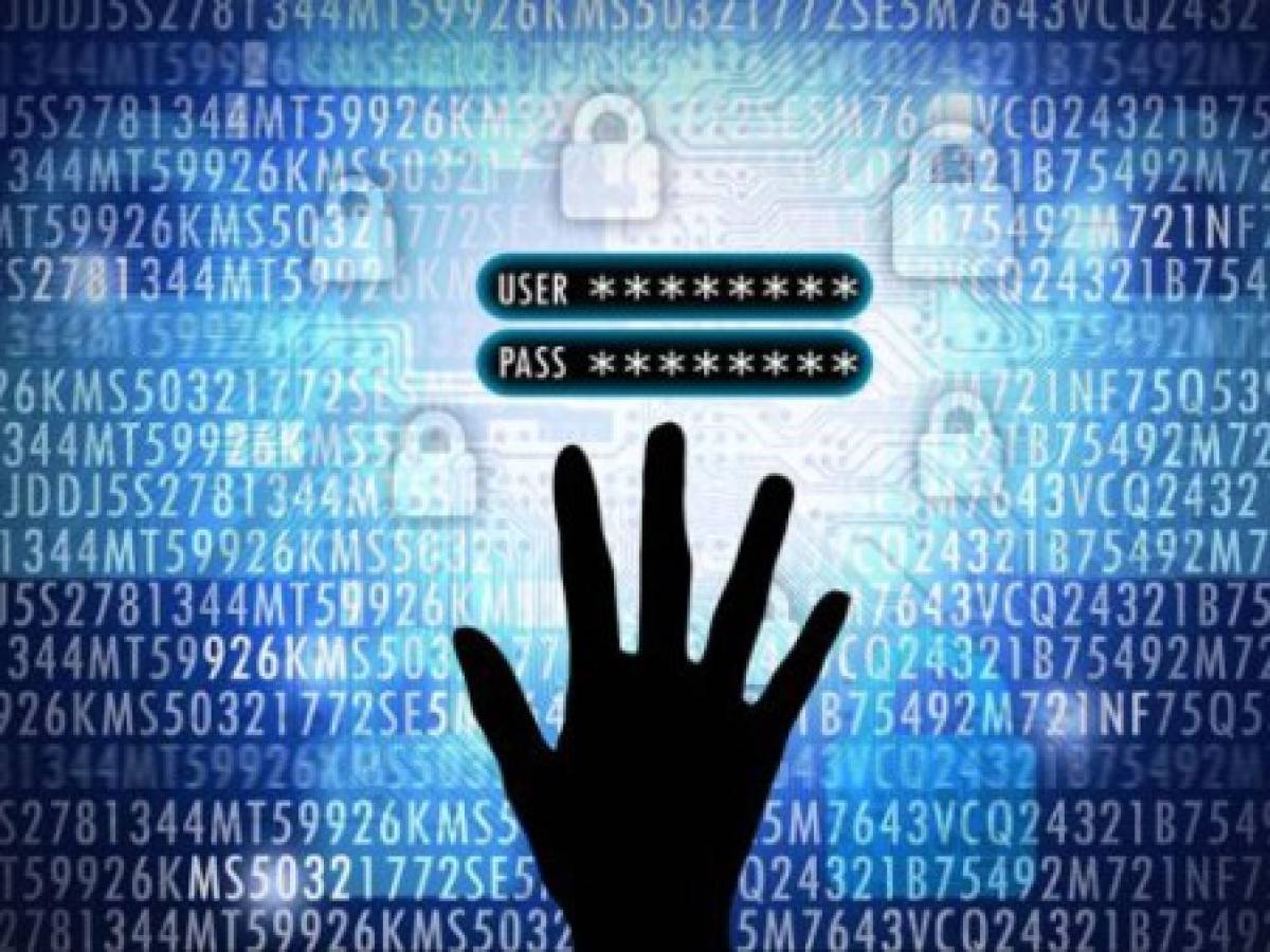 FBI alerta que rusos hackearon cientos de miles de routers