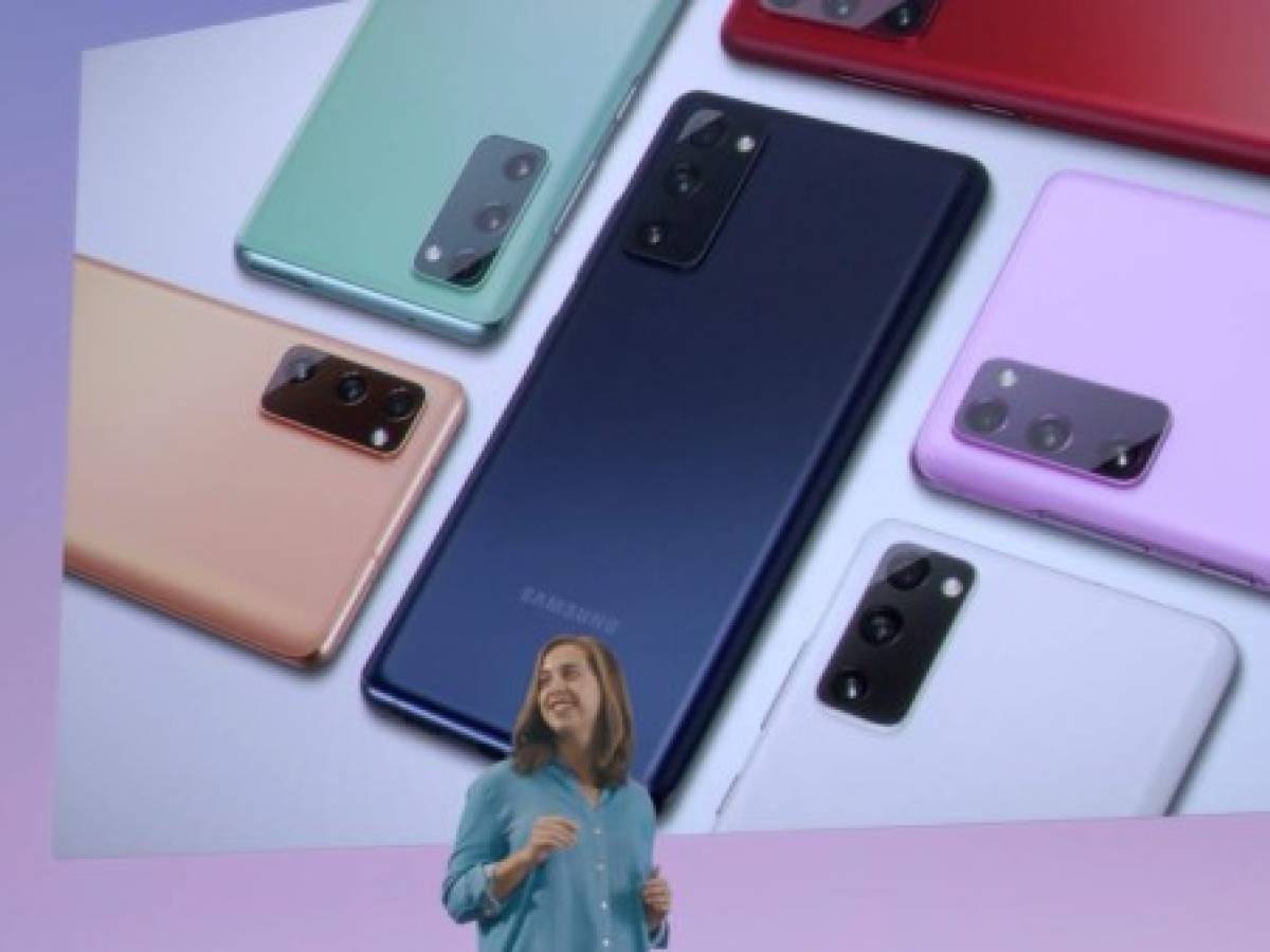 Samsung revela el Galaxy S20 FE: los recursos favoritos de los fanáticos a un precio asequible