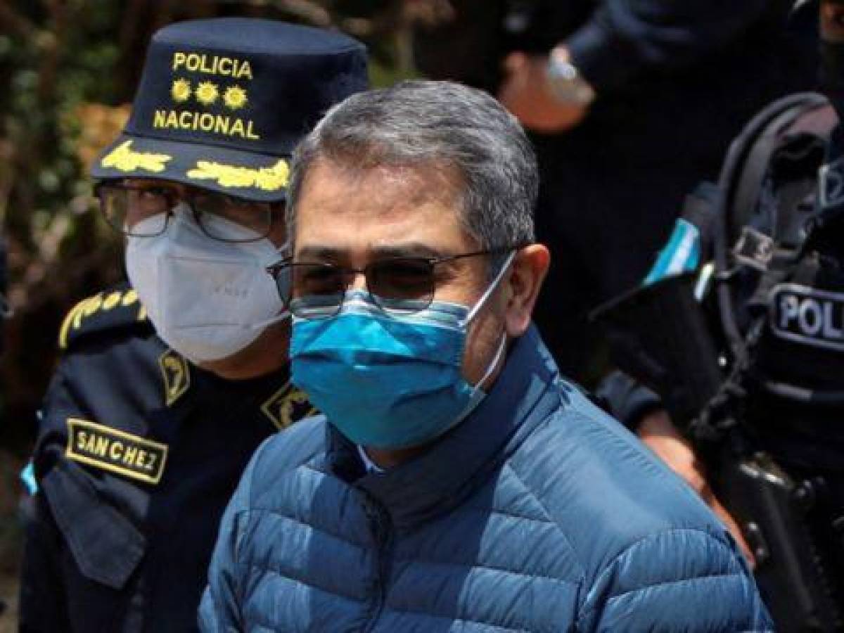 Entregan mil GB de evidencia testimonial en contra de Juan Orlando Hernández, expresidente de Honduras