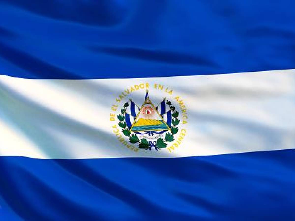Tasas de interés para bonos de El Salvador podrían llegar al 30%, afirma ICEFI