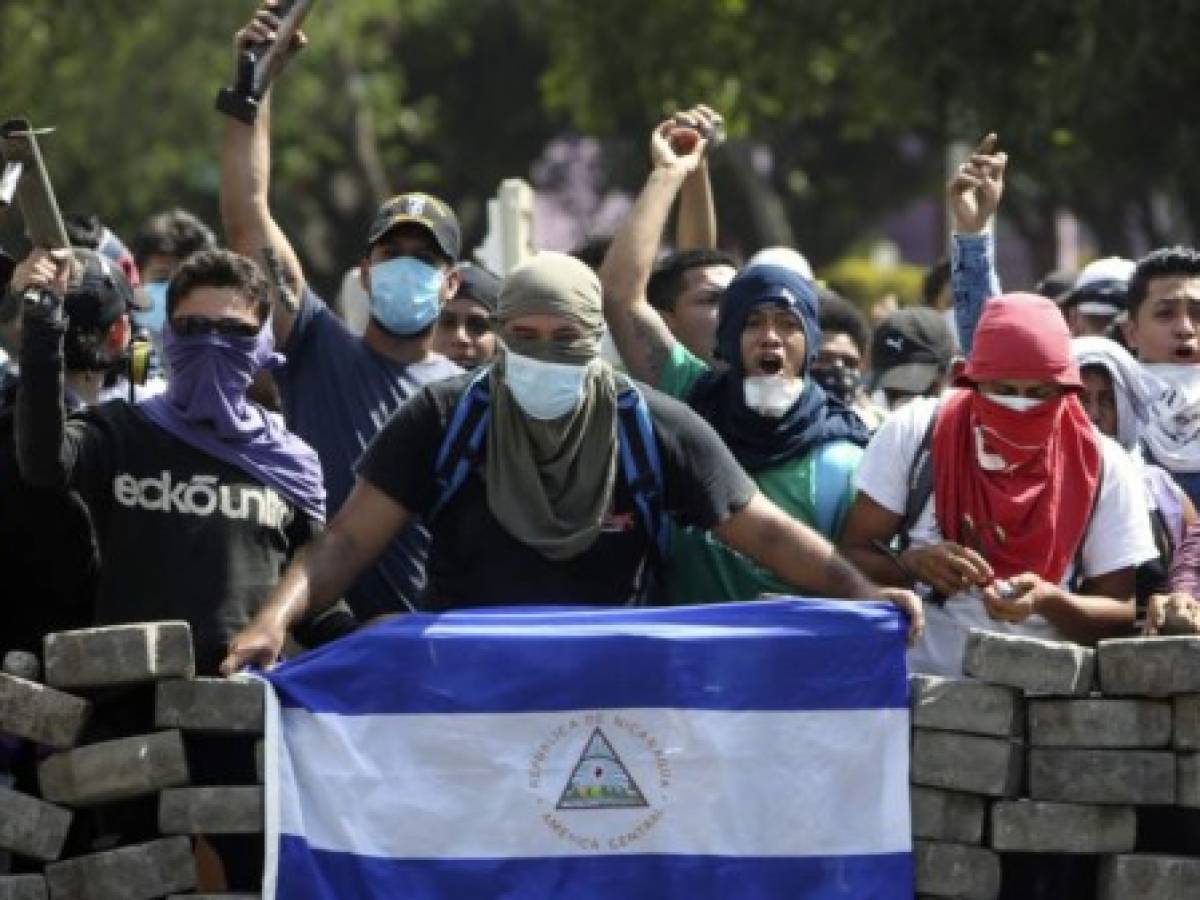 Parlamento de Nicaragua crea comisión para investigar muertes en protestas