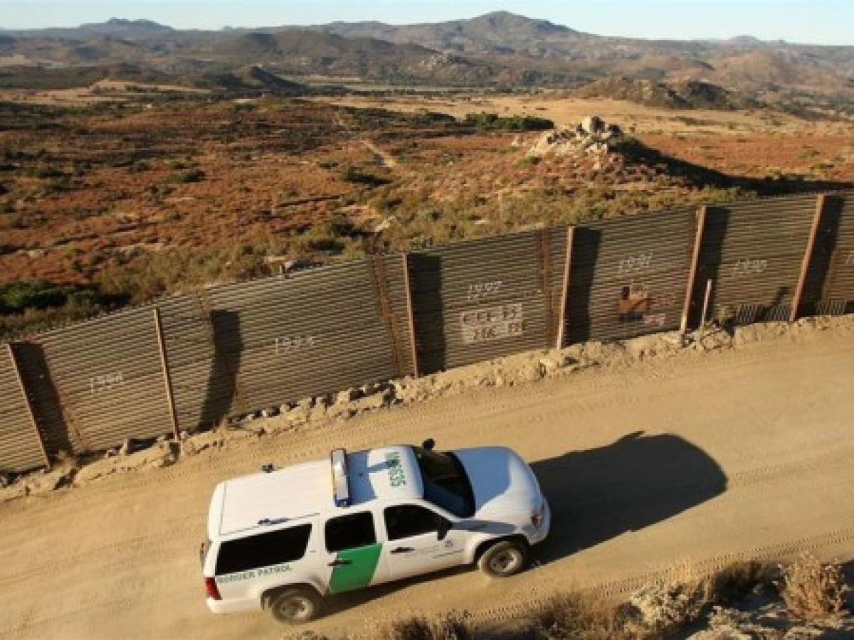México y EEUU acuerdan puntos para controlar tráfico de armas en frontera