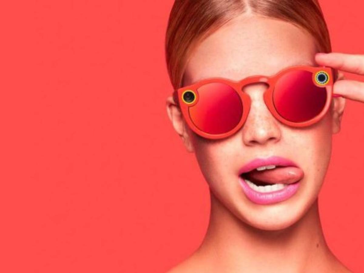 Snapchat pone a la venta los anteojos conectados Spectacles