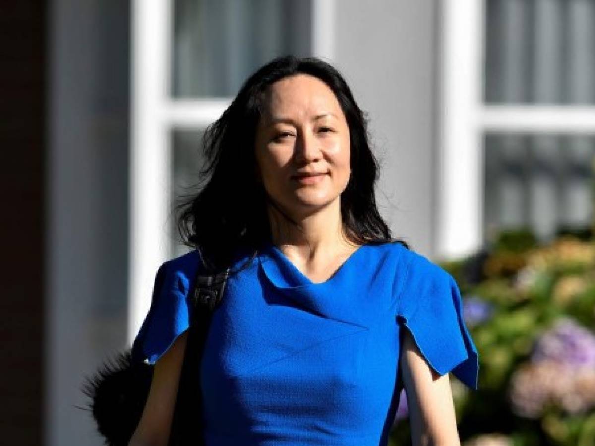 Directora de Huawei intenta frenar juicio