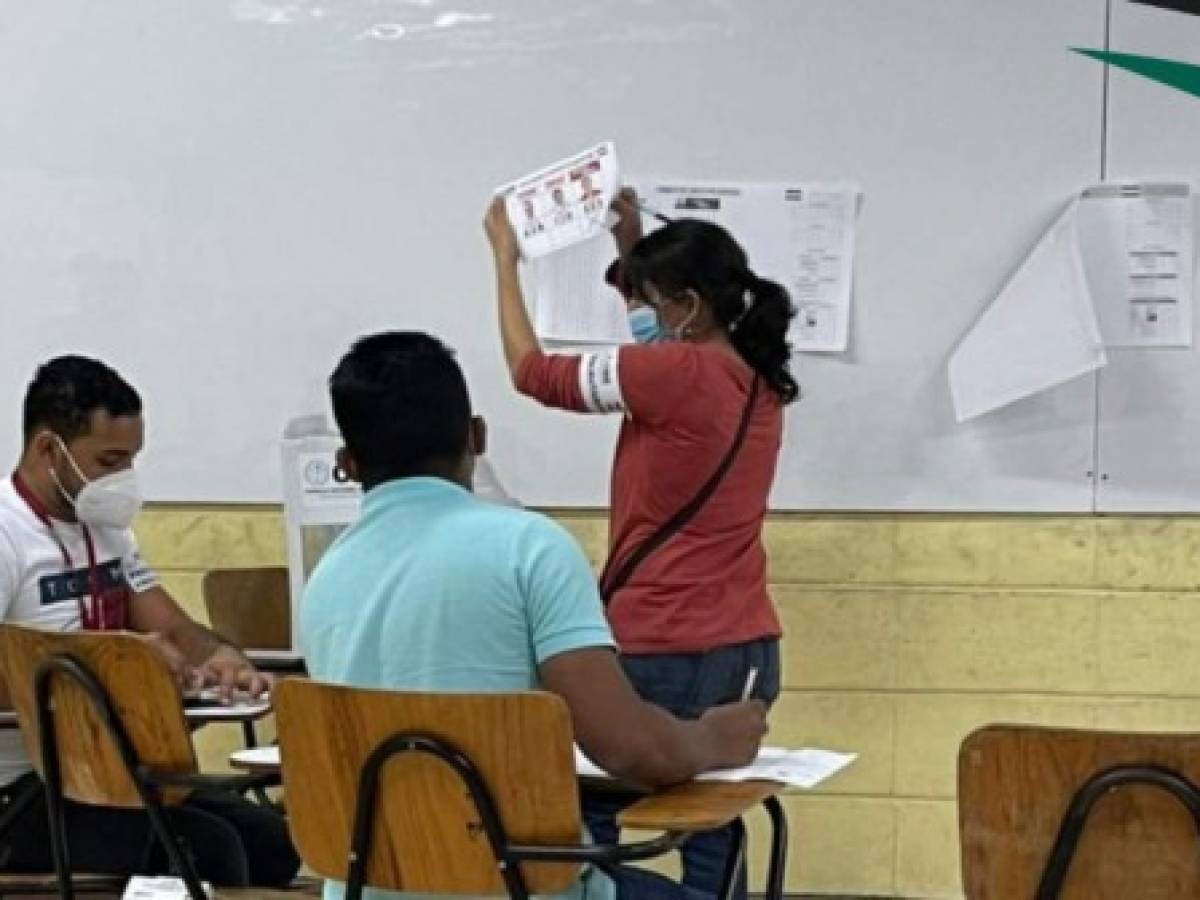 Honduras vota para determinar candidatos presidenciales 2021