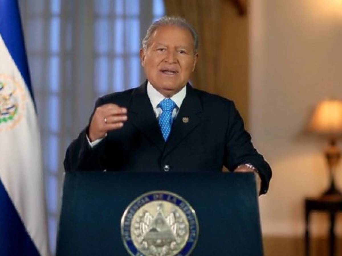 El Salvador: Sánchez Cerén sentencias afectan la institucionalidad