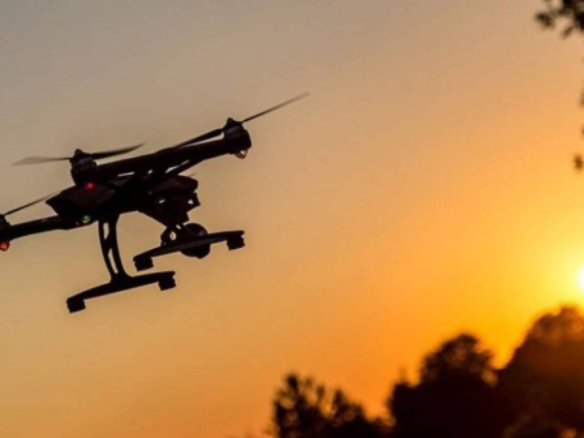 Walmart hace pruebas de entregas de suspermercado con drones