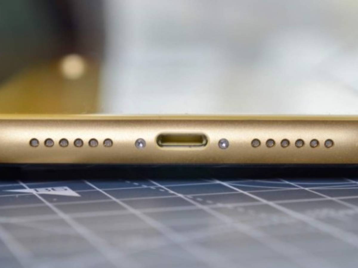 Apple no cambiará la entrada de los iPhone a USB-C, según Ming-Chi Kuo