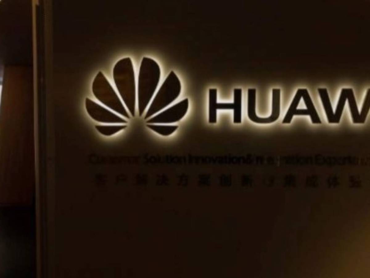 Huawei rechaza las acusaciones de recibir trato de favor de Pekín