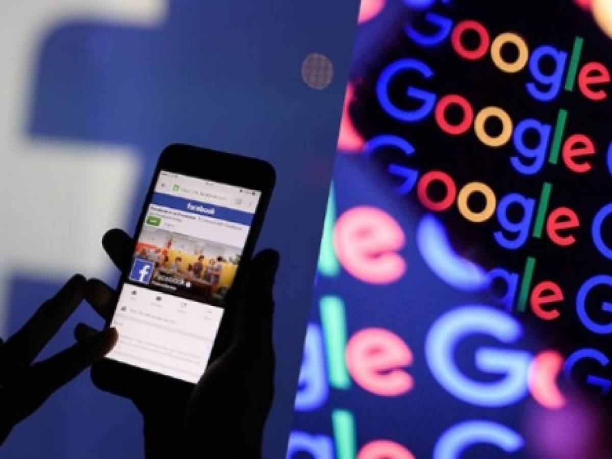 Trump evalúa investigaciones antimonopolio y criminales contra Google y Facebook