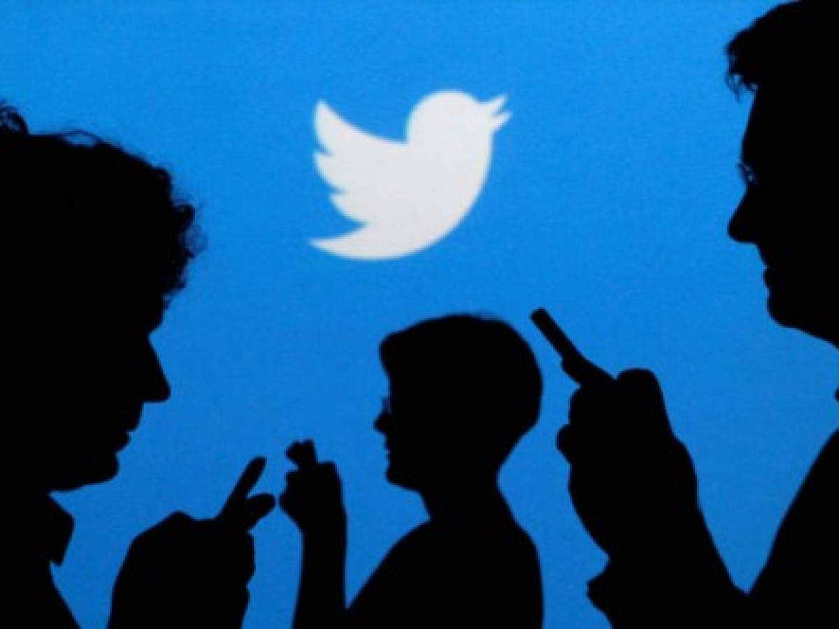 Twitter pide a sus usuarios cambiar contraseñas