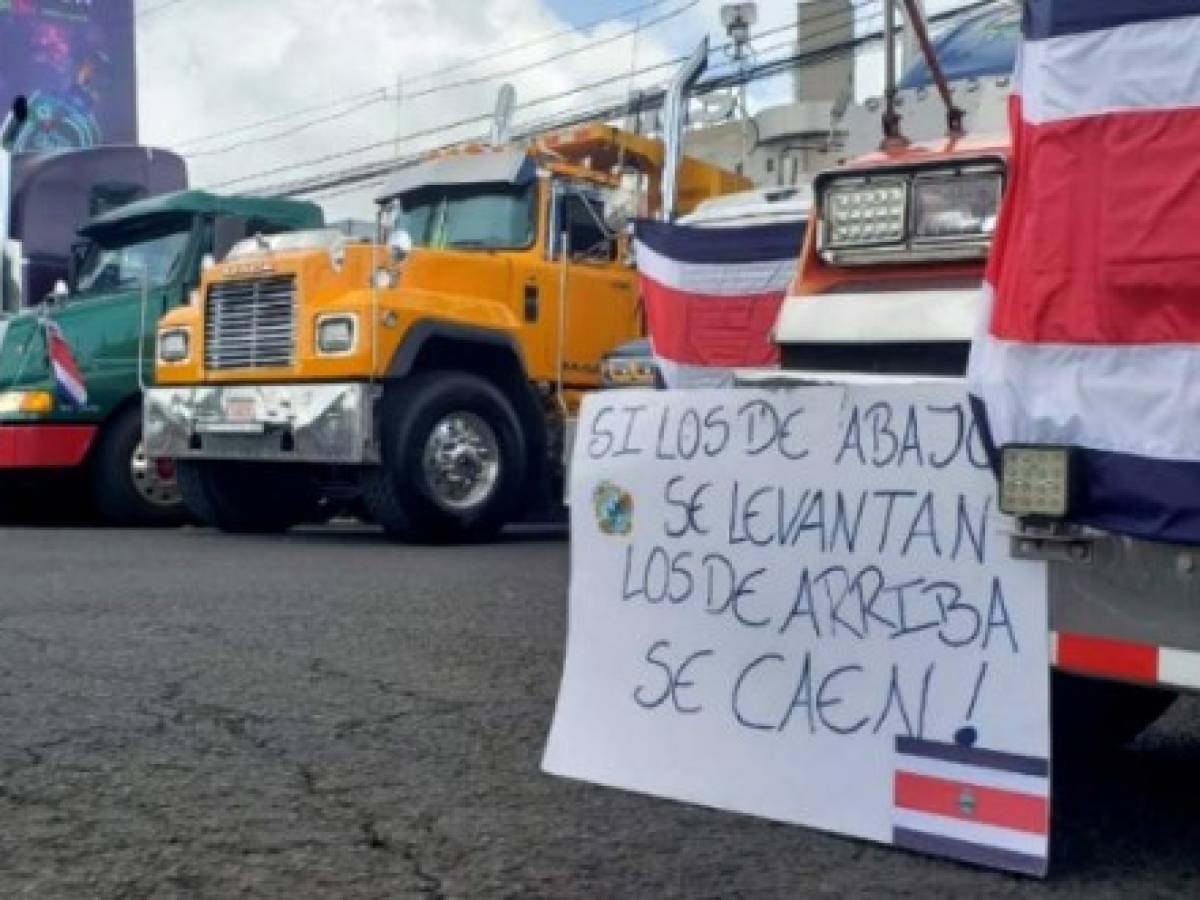 Costa Rica: Transportistas de carga protestan contra el cobro del 13% del IVA