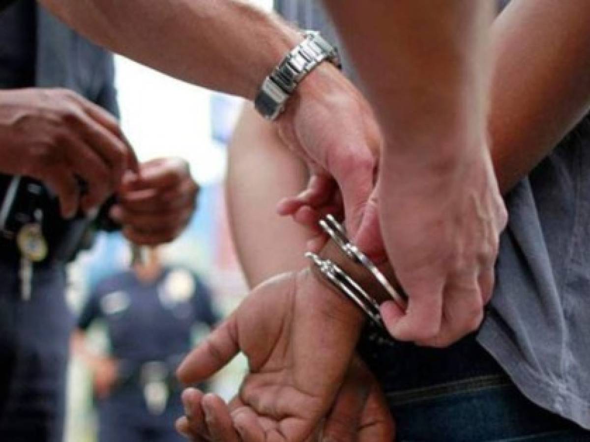 Costa Rica deporta a 14 salvadoreños sospechosos de integrar pandillas
