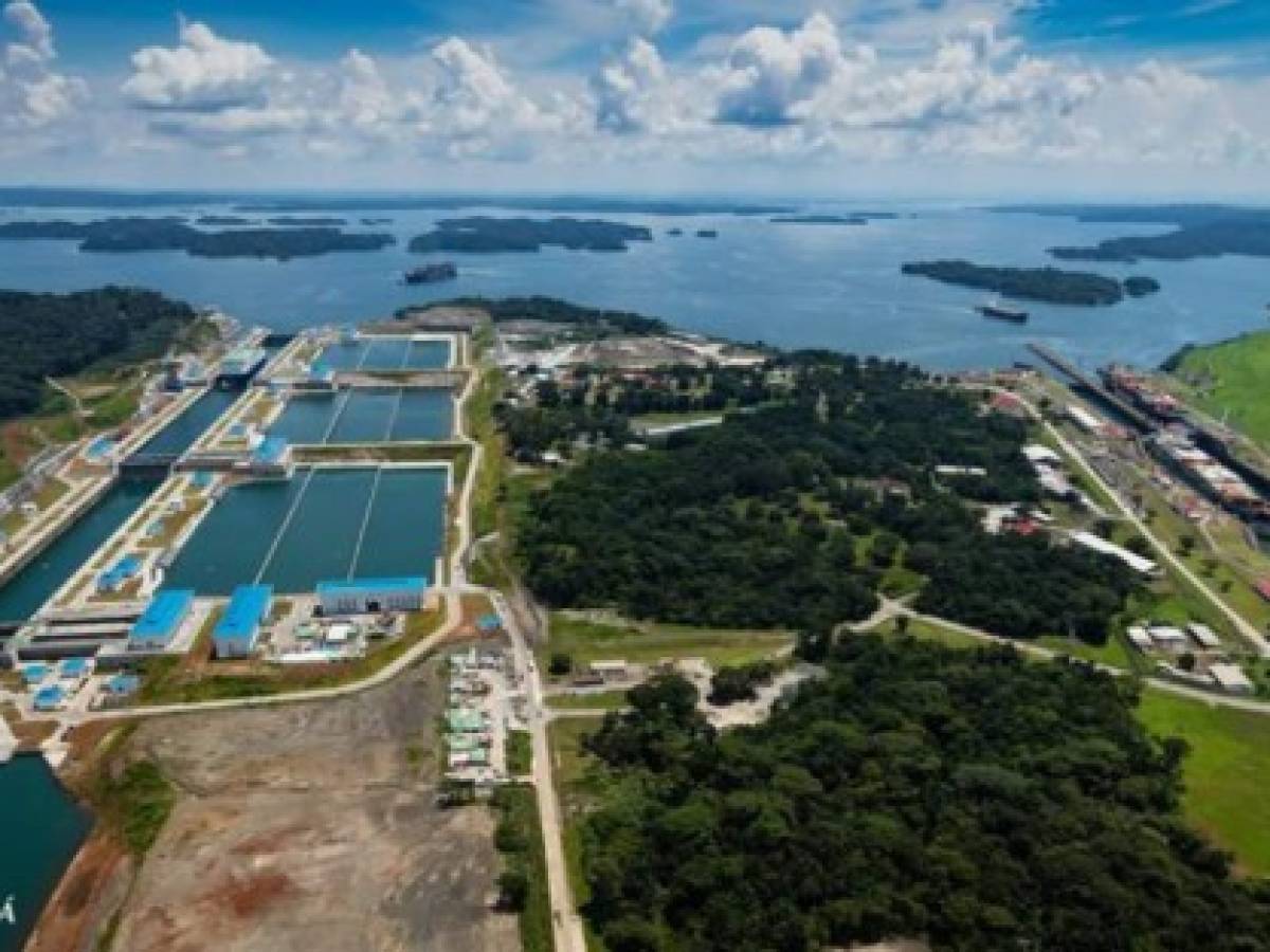 Panamá proyecta nueva ampliación del Canal para 2025