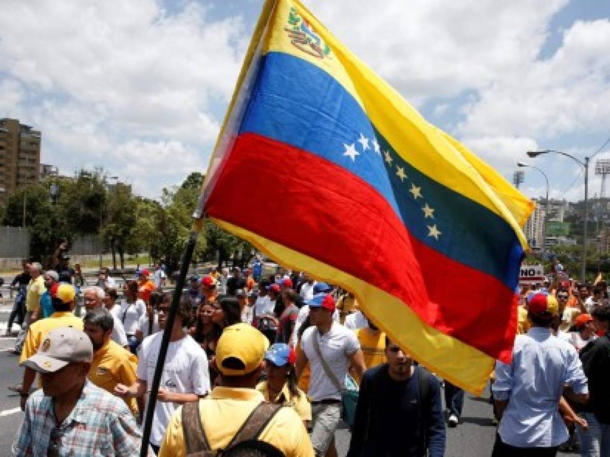 Pompeo anuncia que todos los diplomáticos de EEUU abandonaron Venezuela