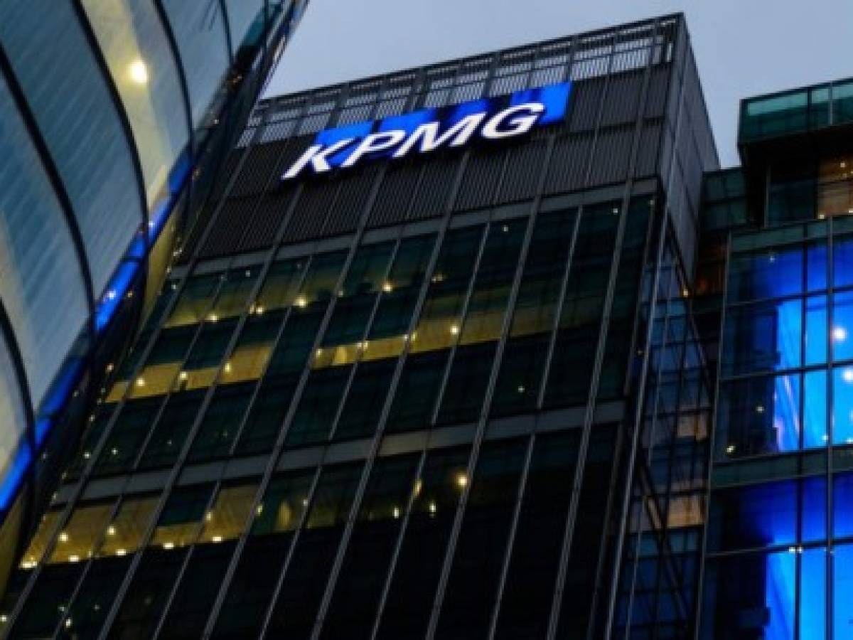 KPMG retirará los celulares a parte de sus empleados en Reino Unido