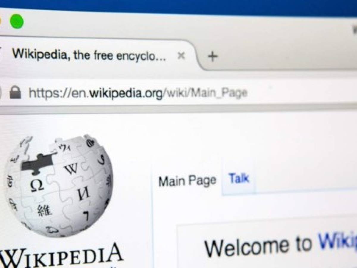 Wikipedia cierra en protesta por regulaciones europeas sobre derechos de autor